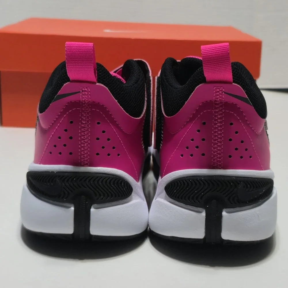 Nike Team Hustle D 11 Fierce Pink Kids Basketball Shoes Size 6.5Y DV8996-601 NEW